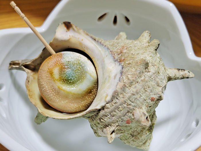 番上屋 サザエのつぼ焼き