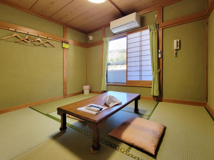 番上屋 和室6畳